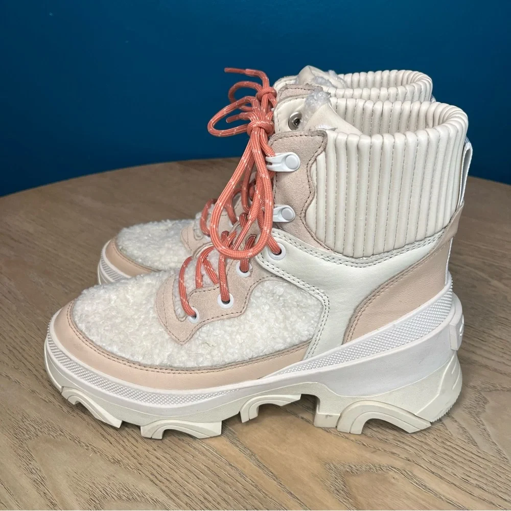 Sorel Women's Brex Cozy Lace Waterproof Boot Nova Sand Sea Salt Size 6.5 - Picture 5 of 10